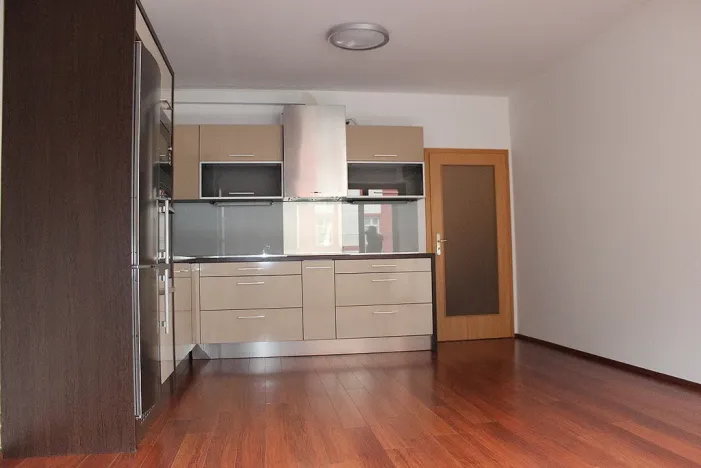 Pronájem bytu 2+kk, Pardubice - Zelené Předměstí, Jana Palacha, 65 m2