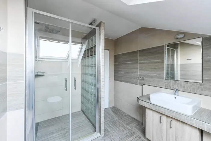 Pronájem apartmánu, Praha - Hloubětín, Aloisovská, 340 m2