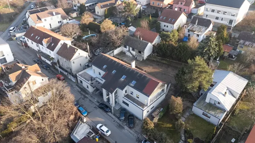 Pronájem ubytování, Praha - Hloubětín, Aloisovská, 340 m2