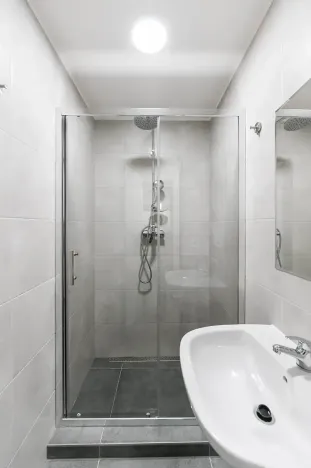 Pronájem ubytování, Praha - Hloubětín, Aloisovská, 340 m2