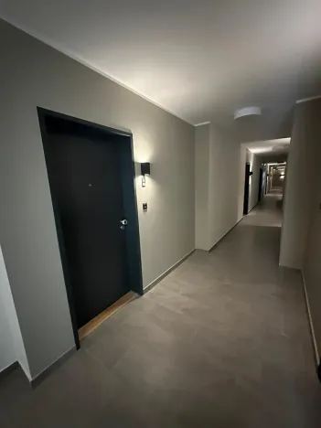 Pronájem bytu 2+kk, Praha - Holešovice, U Pergamenky, 54 m2