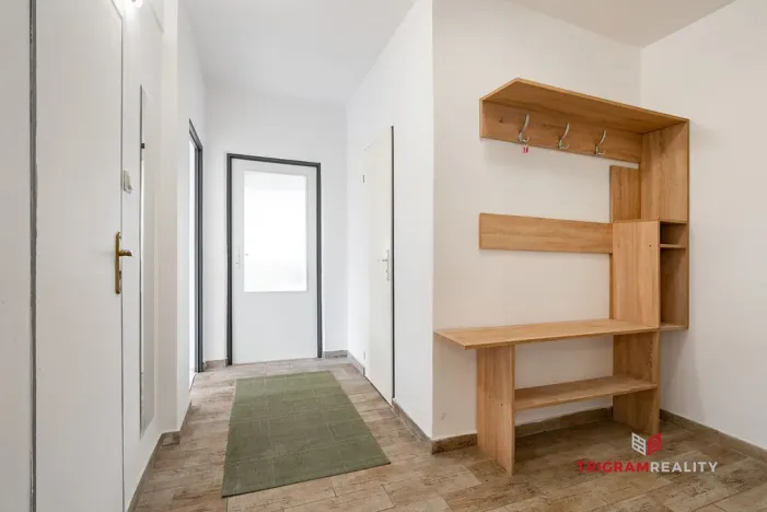 Pronájem bytu 3+1, Hradec Králové - Pouchov, K Sokolovně, 68 m2