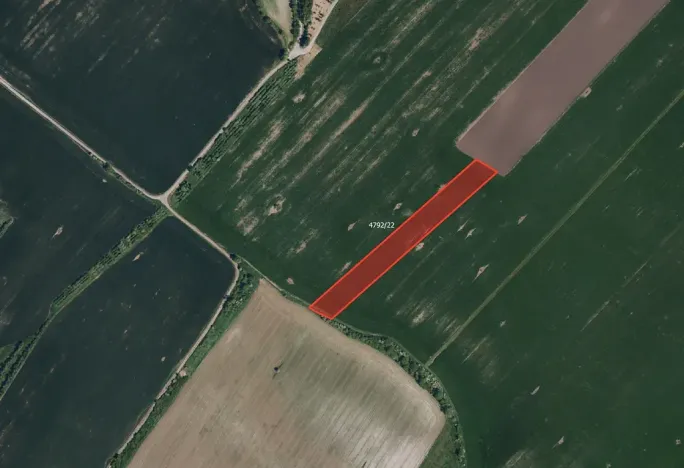 Prodej pole, Hustopeče, 24575 m2