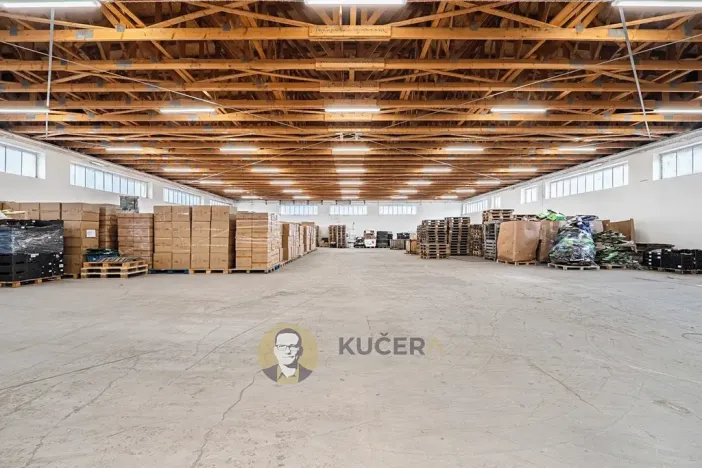Prodej skladu, Kostelec nad Labem, Neratovická, 3457 m2