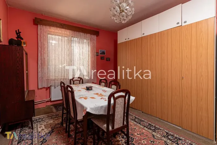 Prodej rodinného domu, Střítež, 250 m2