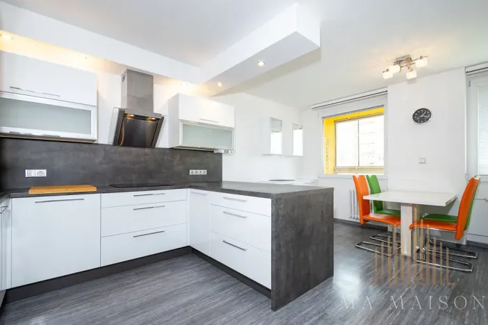 Pronájem bytu 3+kk, Praha - Ruzyně, Ciolkovského, 70 m2