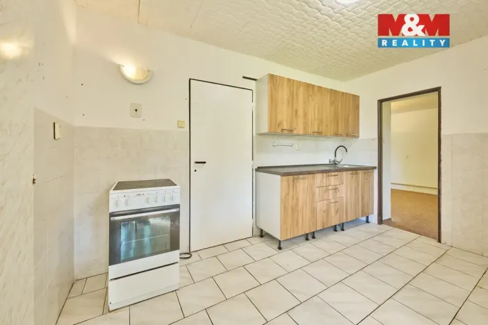 Prodej rodinného domu, Radvanice, 185 m2