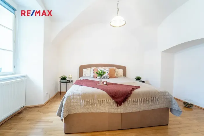 Prodej bytu 3+1, Praha - Malá Strana, Nebovidská, 57 m2