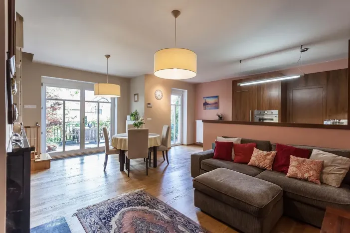 Pronájem domu, Praha - Střešovice, Ve Střešovičkách, 139 m2