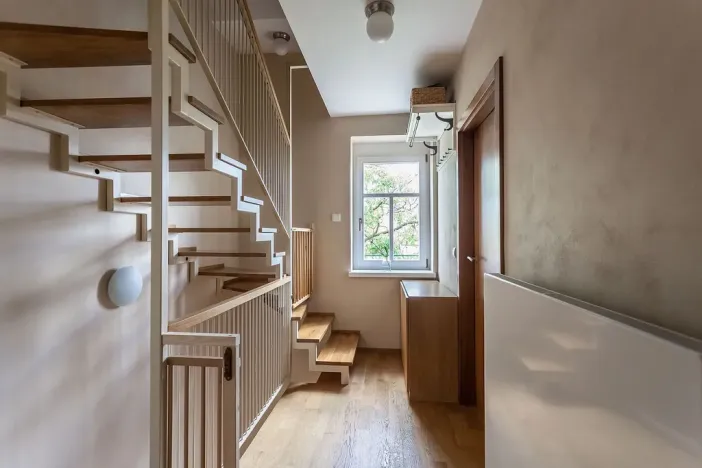 Pronájem domu, Praha - Střešovice, Ve Střešovičkách, 139 m2