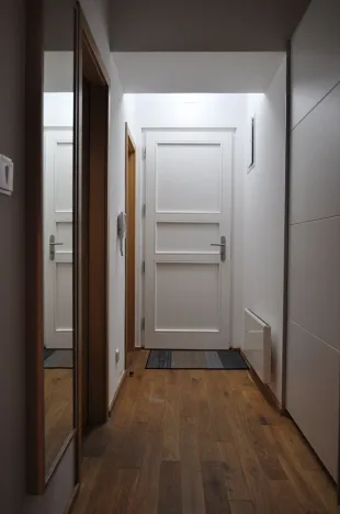 Pronájem bytu 1+kk, Praha - Bubeneč, U studánky, 37 m2