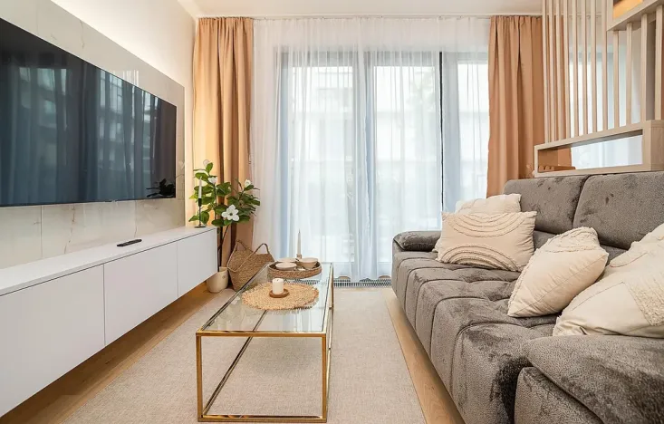 Pronájem bytu 1+kk, Praha - Hodkovičky, Šenácká, 60 m2