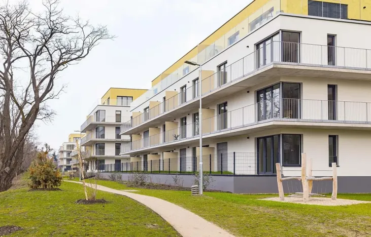 Pronájem bytu 1+kk, Praha - Hodkovičky, Šenácká, 60 m2