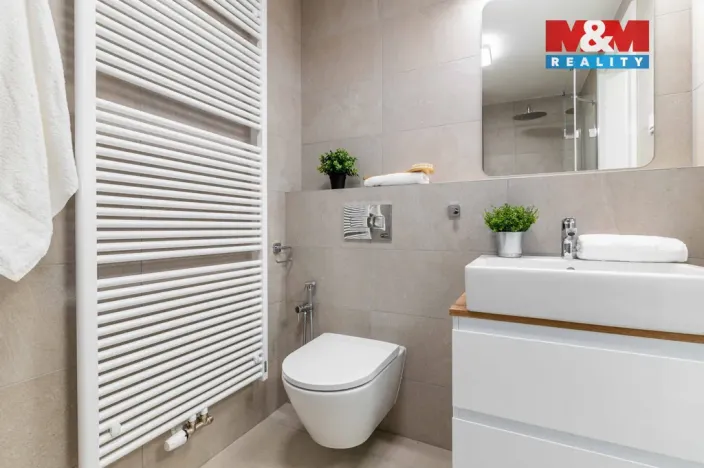 Pronájem bytu 1+kk, Kladno - Dubí, Ke křížku, 28 m2