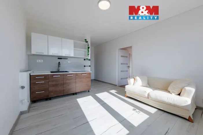 Prodej bytu 2+kk, Horní Slavkov, U Lesoparku, 35 m2