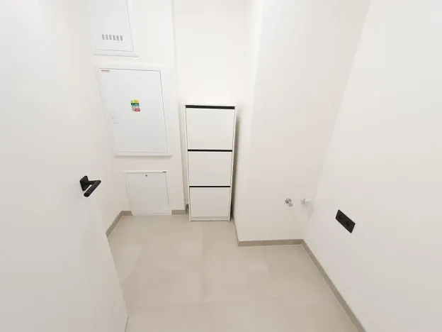 Pronájem bytu 2+kk, Praha - Břevnov, U Petřin, 55 m2