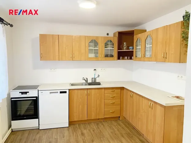 Pronájem rodinného domu, Senec, 100 m2