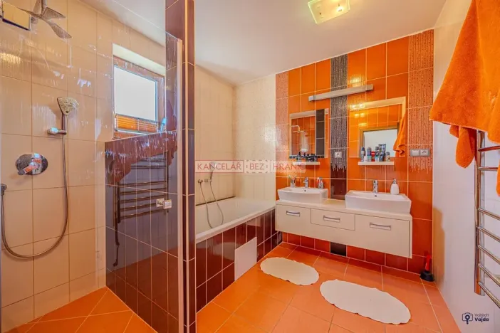 Prodej rodinného domu, Dolní Lutyně, K Zahrádkám, 175 m2