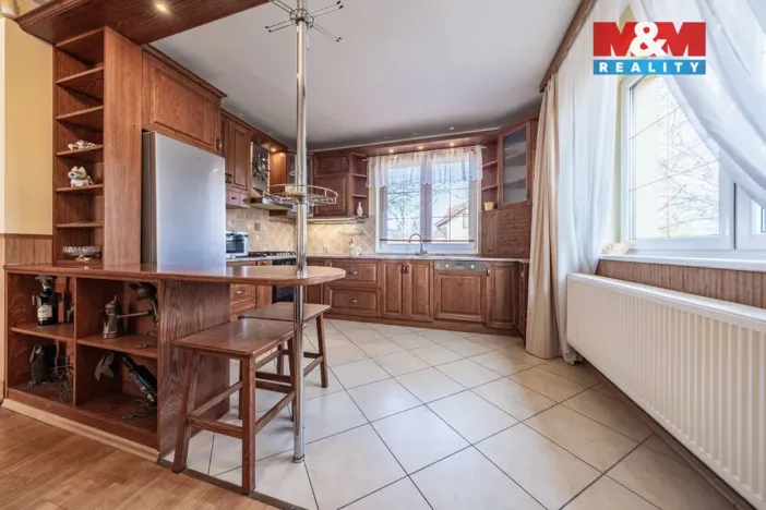 Pronájem rodinného domu, Praha - Ďáblice, Markvartická, 220 m2