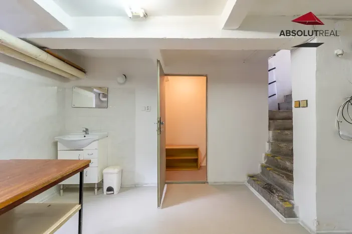 Pronájem obchodního prostoru, Brno, Hybešova, 43 m2