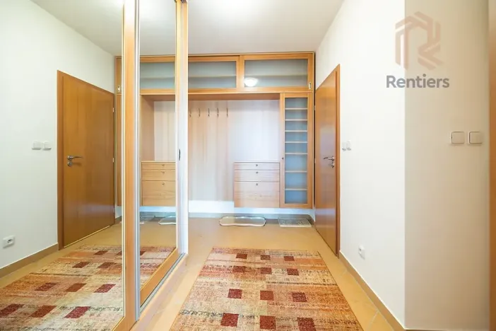 Pronájem bytu 1+kk, Praha - Libuš, V koutě, 46 m2