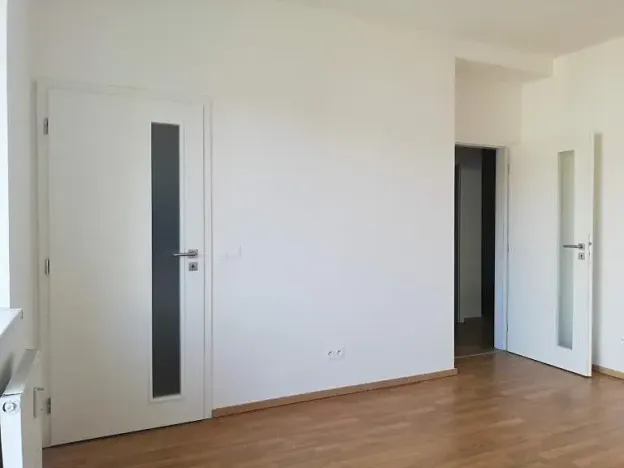 Pronájem bytu 2+1, Praha - Smíchov, Podbělohorská, 41 m2