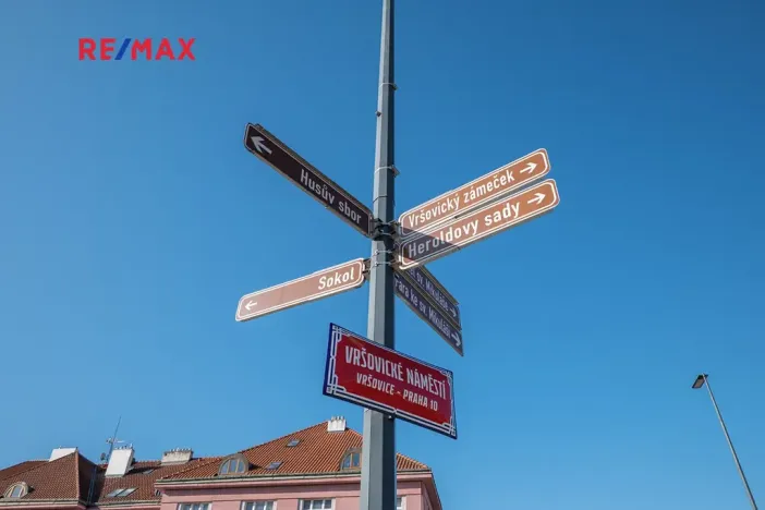 Prodej bytu 2+kk, Praha - Vršovice, Vršovické náměstí, 38 m2