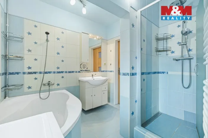 Prodej rodinného domu, Kosořice, 195 m2