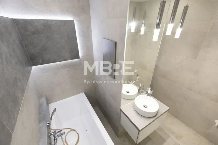 Pronájem bytu 1+1, Karviná - Ráj, V Aleji, 43 m2