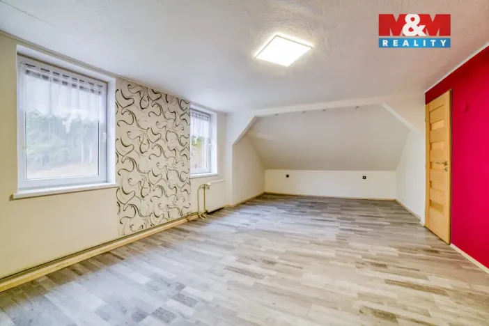 Prodej rodinného domu, Podhradí, 165 m2