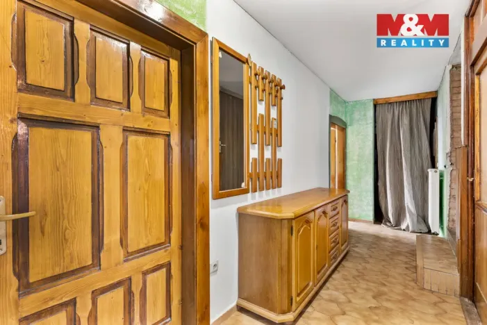 Prodej rodinného domu, Chomutice, 132 m2