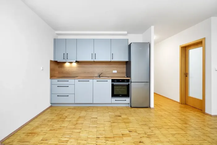 Pronájem bytu 2+kk, Praha - Žižkov, Husitská, 60 m2