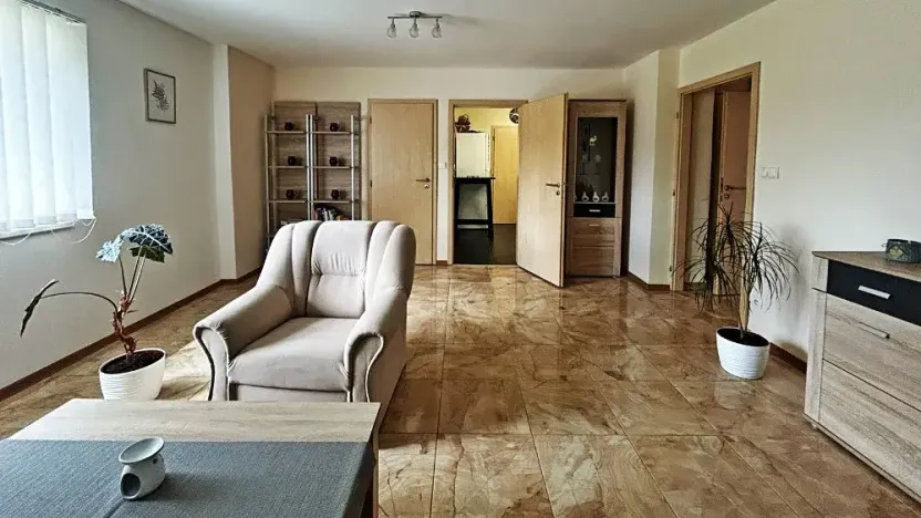 Prodej ubytování, Dešov, 2827 m2