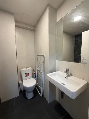 Pronájem bytu 1+kk, Praha - Radotín, Vrážská, 25 m2