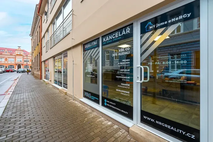 Pronájem obchodního prostoru, Kolín, Sokolská, 139 m2