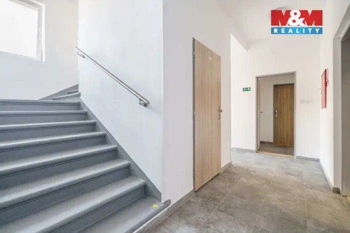 Pronájem bytu 1+1, Sokolov, Nádražní, 45 m2