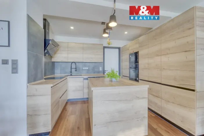 Prodej bytu 4+kk, Nezvěstice, 74 m2