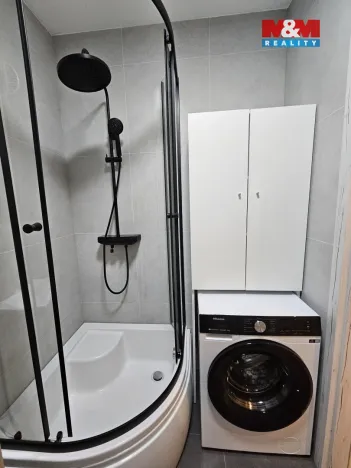 Pronájem bytu 2+kk, Plzeň, Lobezská, 46 m2