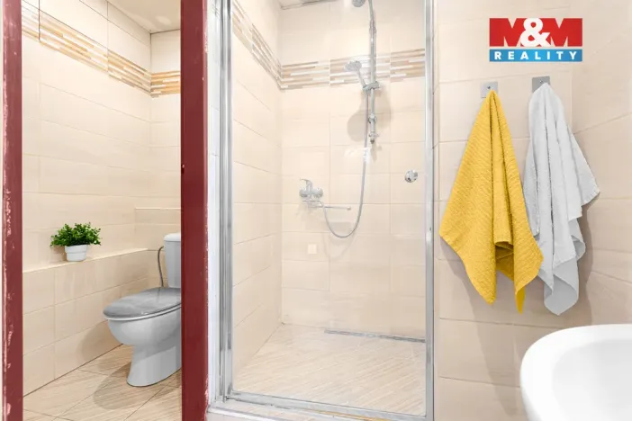 Prodej rodinného domu, Snědovice, 220 m2