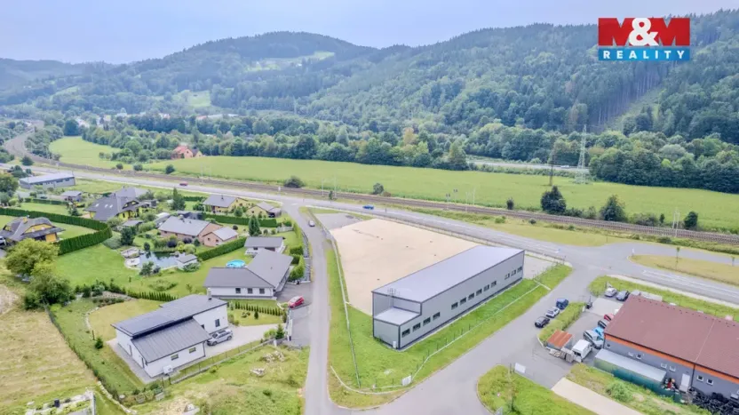 Pronájem obchodního prostoru, Vsetín, Bobrky, 511 m2