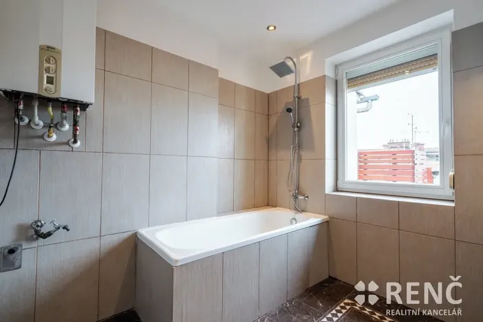 Prodej bytu 4+kk, Brno, Erbenova, 102 m2