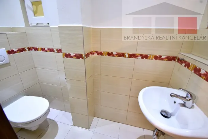 Pronájem bytu 2+kk, Praha - Vysočany, Na břehu, 51 m2