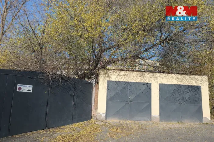Prodej garáže, Praha, Závišova, 50 m2