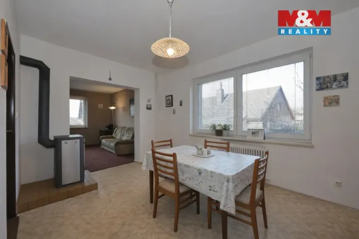 Prodej rodinného domu, Stáj, 250 m2