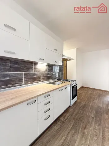 Pronájem bytu 2+1, Chomutov, Březenecká, 64 m2