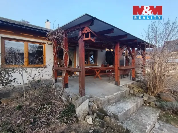 Prodej rodinného domu, Hukvaldy - Dolní Sklenov, 200 m2