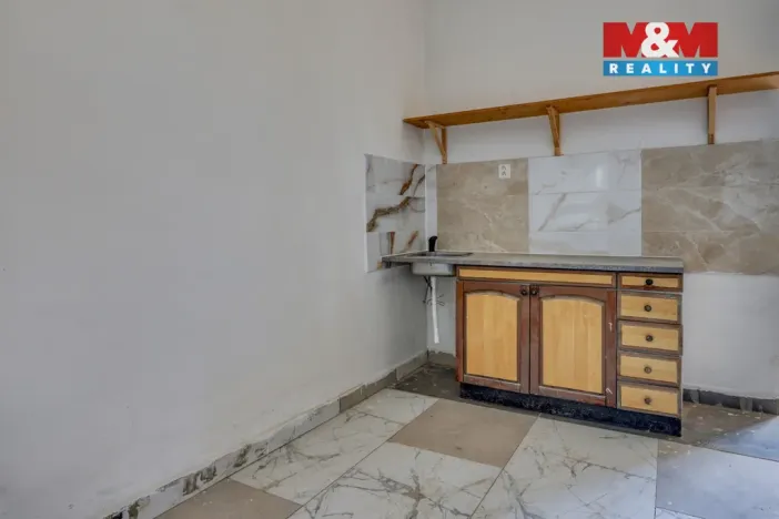 Prodej rodinného domu, Hradec, 323 m2