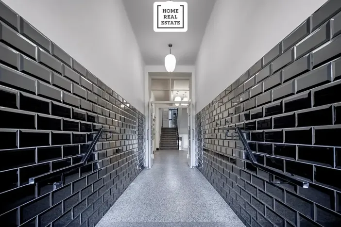 Prodej bytu 2+kk, Praha - Strašnice, Černokostelecká, 40 m2