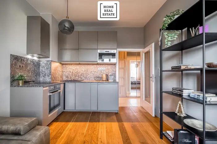 Prodej bytu 2+kk, Praha - Strašnice, Černokostelecká, 40 m2