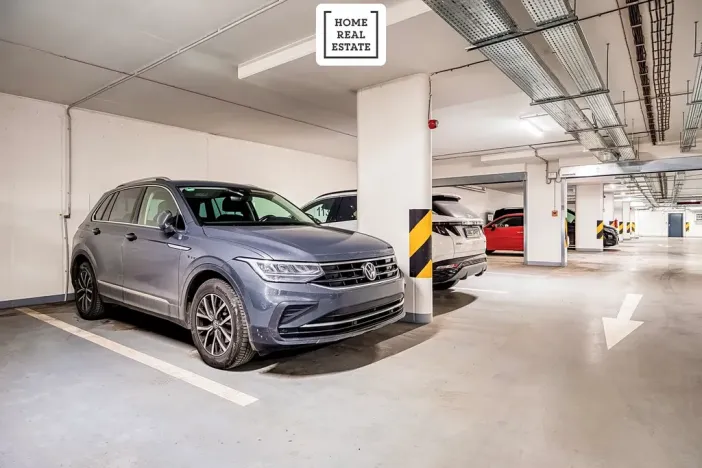 Pronájem bytu 2+kk, Praha - Vysočany, Kolbenova, 55 m2